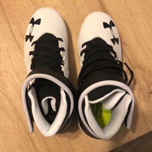 Under Armor, Brice Harper, Baseball cleats. 1.5Y
